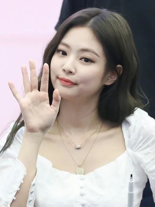 春日美妆大赏护肤品,秋冬粉底液奶油肌推荐