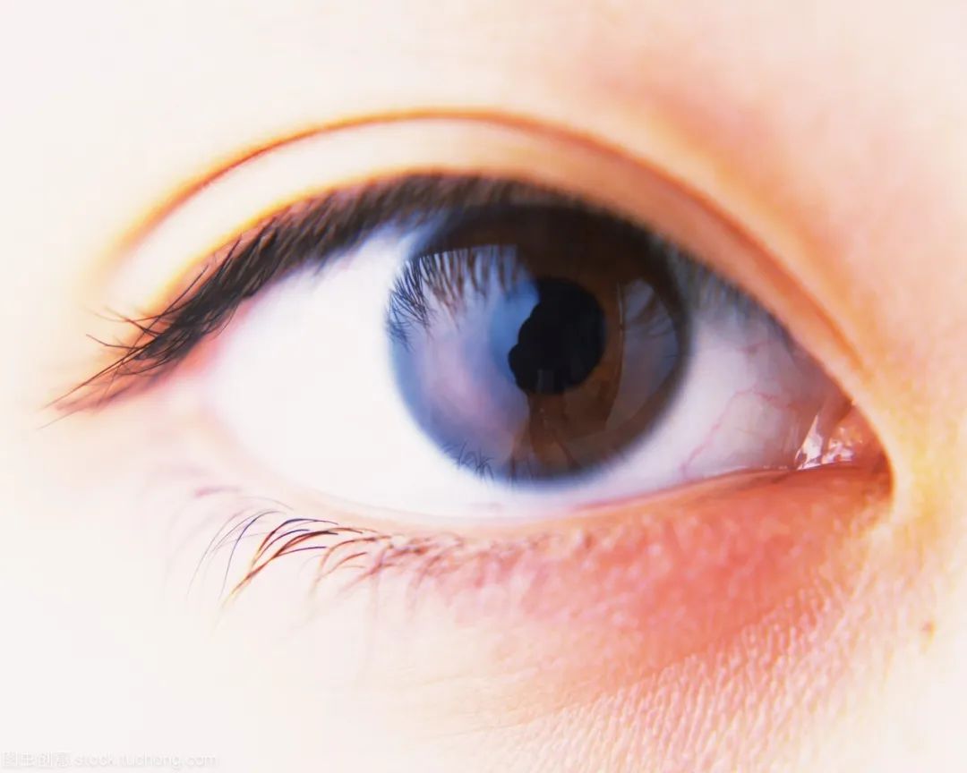 上眼皮下垂是中风的前兆吗,眼睑下垂中风后遗症半年能恢复吗