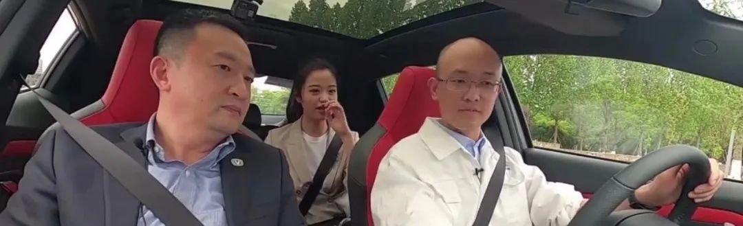 江淮嘉悦x7黑色大气,江淮大众嘉悦X7