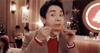 李佳琦和薇娅分分钟赚几亿？做主播你得get这几个技能