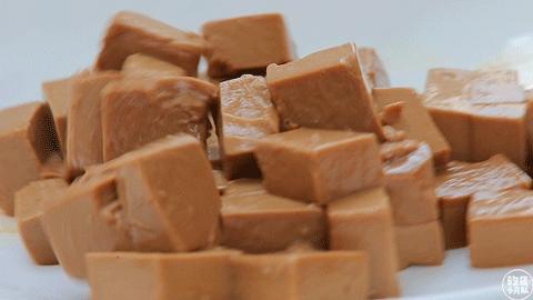 奈雪蛋糕团购,奈雪烘焙蛋糕店