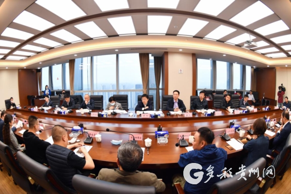 副省长带头购物、堂食促消费，这次调研有故事