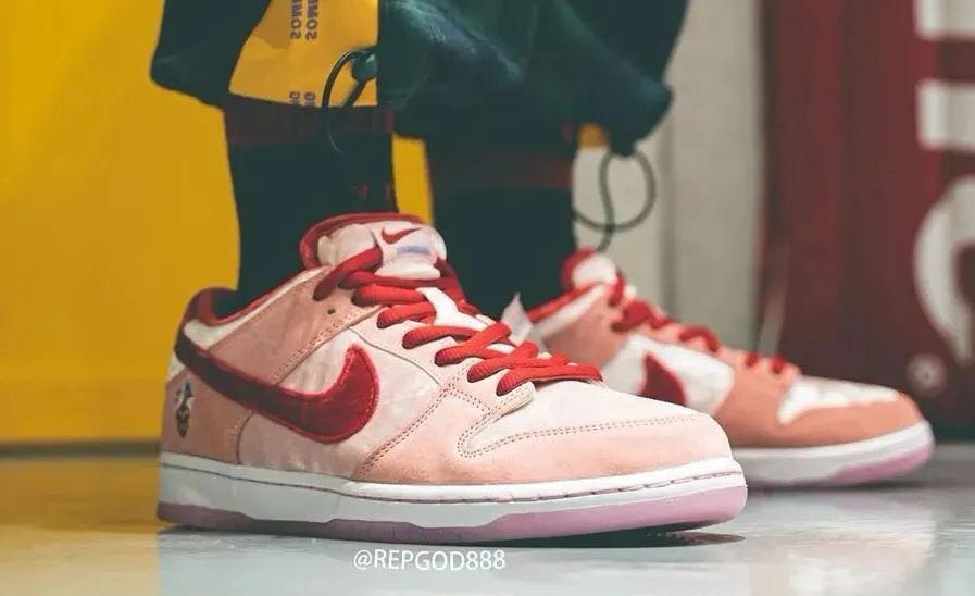 一万块钱的dunk,dunk买大半码还是买刚刚好