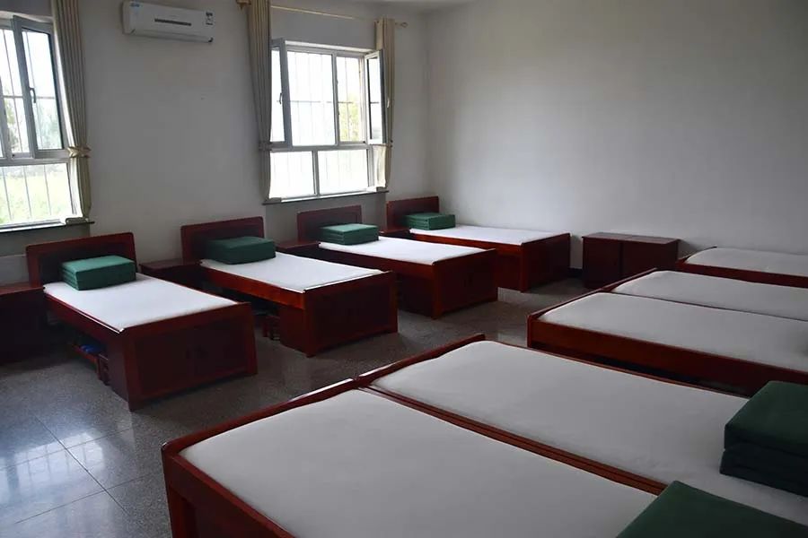 班长和战士发生矛盾怎么办,班长吵架战士受罚