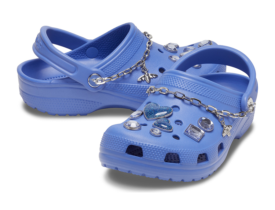 crocs杨幂联名款,杨幂率先演绎crocs新品