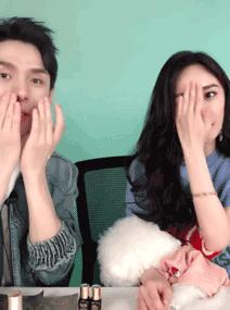 杨幂首次直播喜提五个热搜,杨幂新闻最新消息视频直播