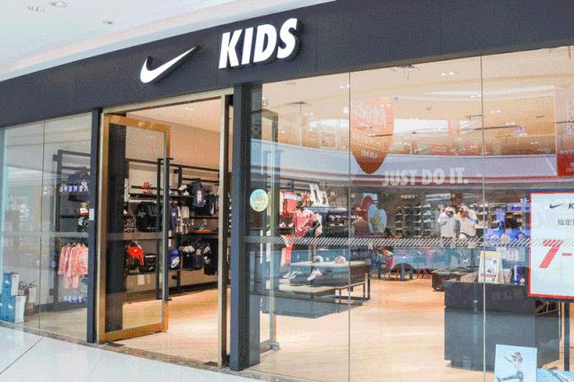 随便搞搞就是1折，消费51元就可抽雅诗兰黛套装，怕就只有吾悦能行了吧