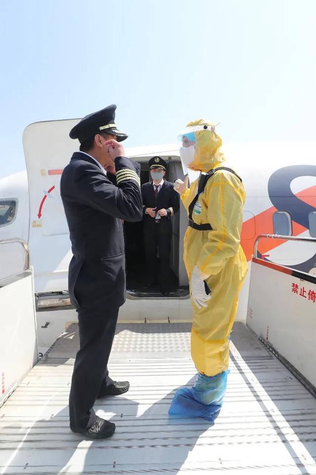 山航：青岛-日本大阪“客改货”航班顺利首飞