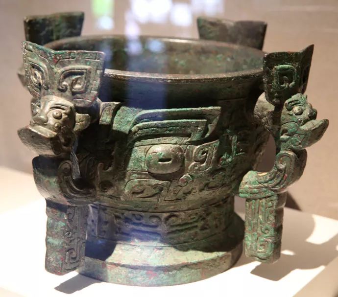 馆藏蓝锈青铜器,美国弗利尔美术馆青铜器展馆