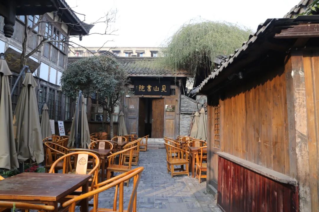 来成都夜生活,夜游青羊区