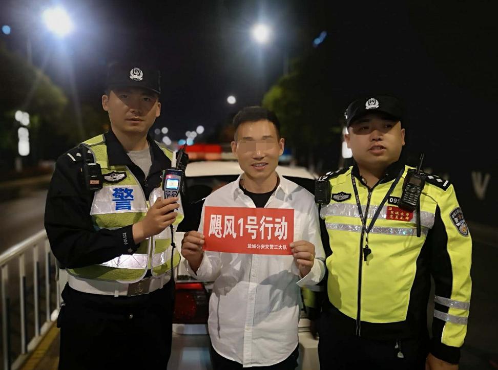 喝酒后遇到紧急情况下能开车吗,白酒喝了第二天能不能开车