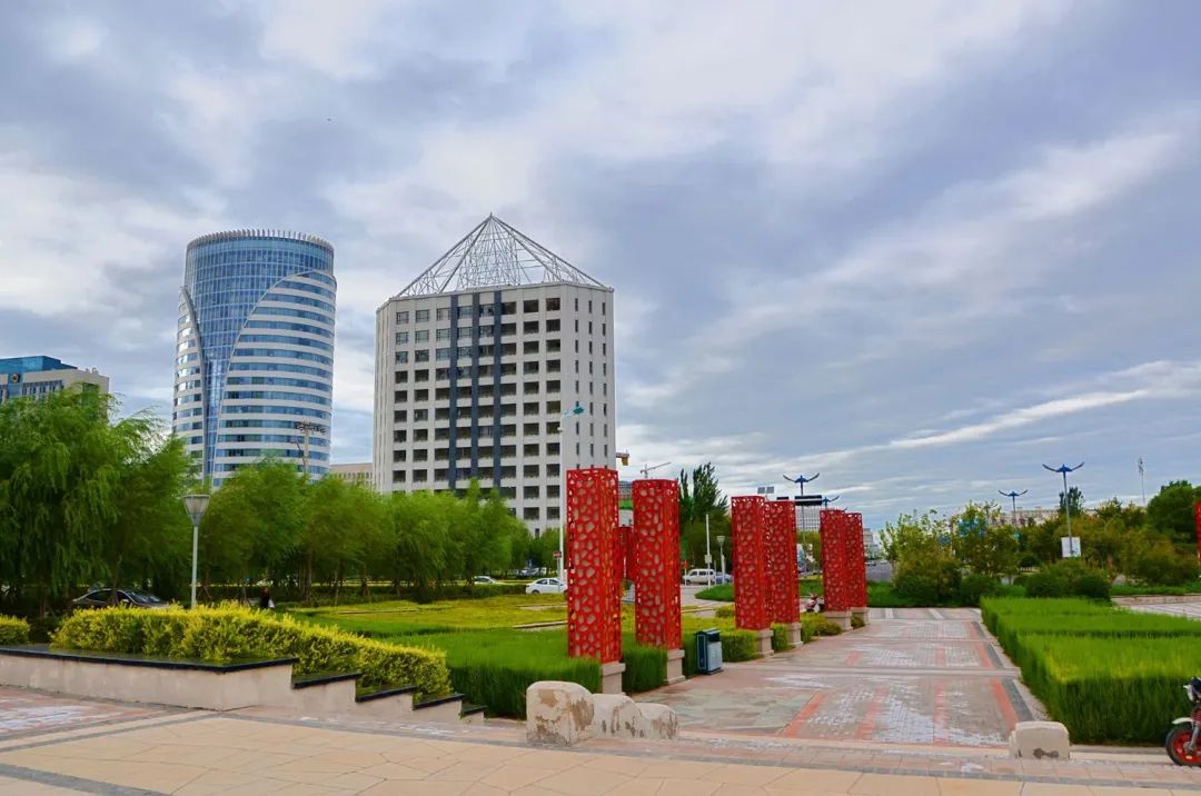 明日！嘎查达、村长、书记集体直播带货，速来购买