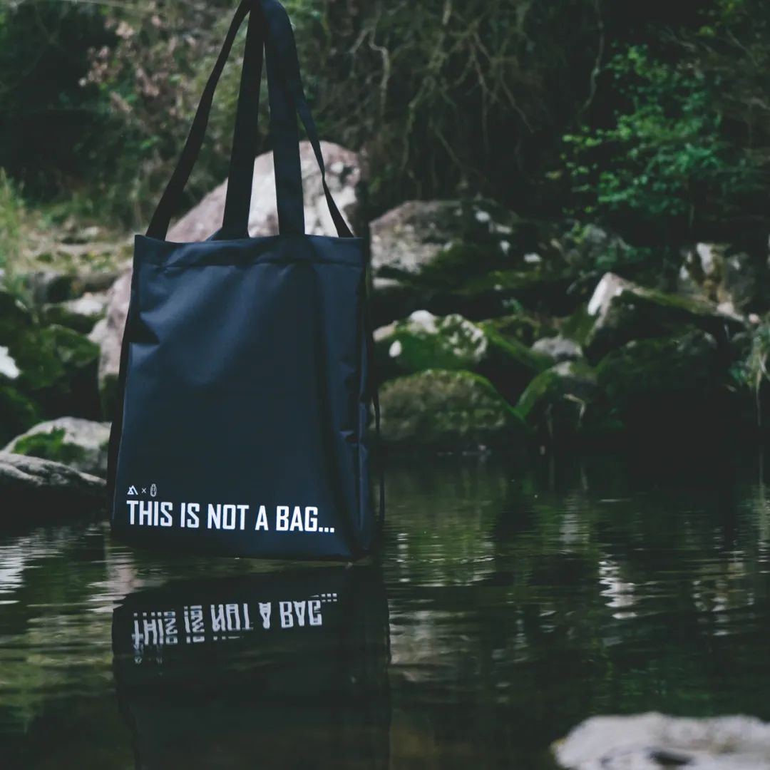 这是为拯救全人类而穿的衣服？