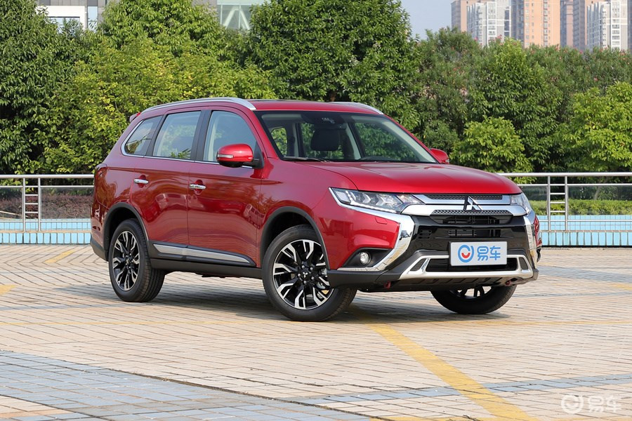 领克05plus2022款和2020款有什么区别,领克02hatchback和思域hatchback