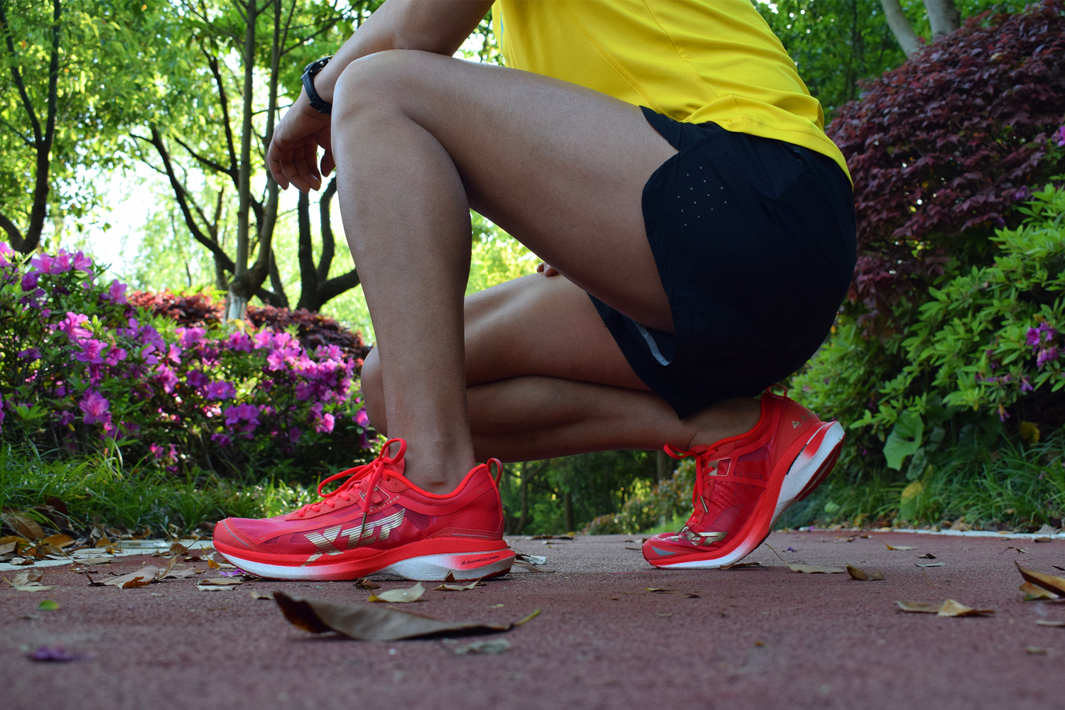 新势力跑鞋测评,飞飚future1.5和特步160x3.0pro选哪个