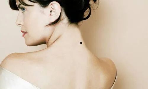 这5种痣有恶变的可能,儿童10mm黑色素痣癌变几率大不大