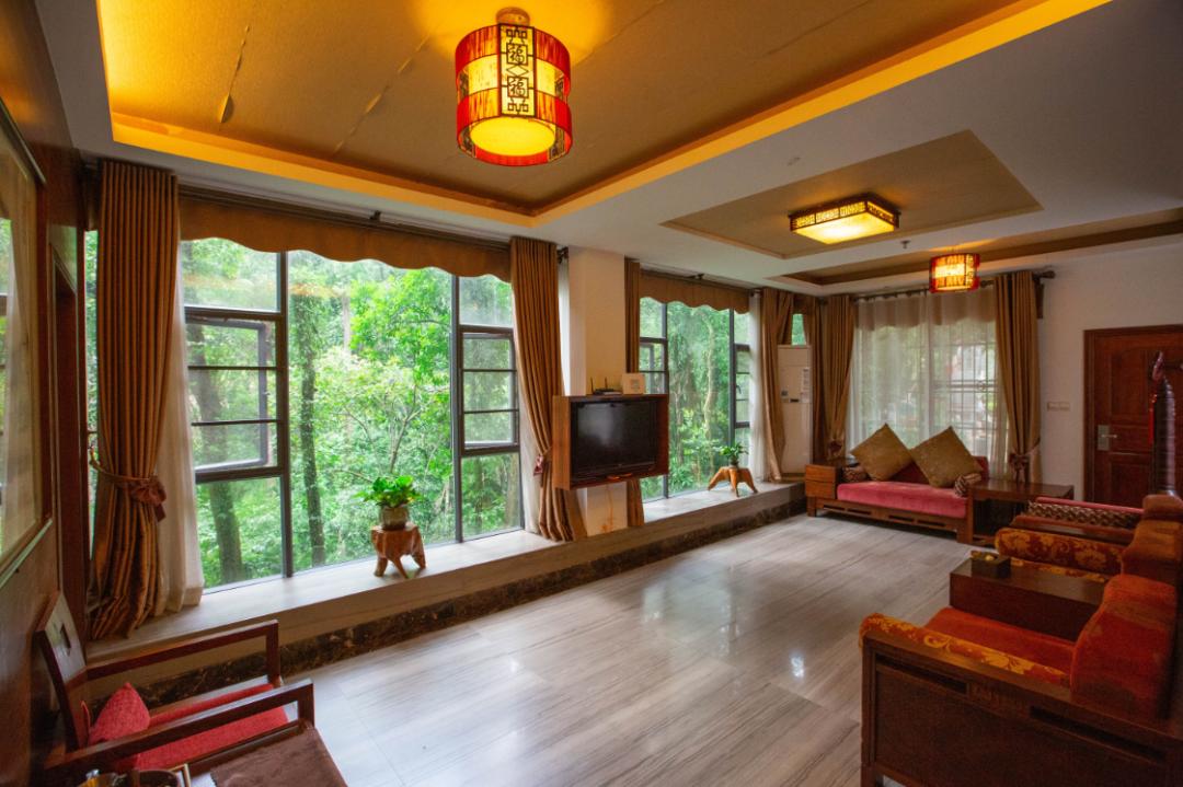 肇庆鼎湖山周边便宜的酒店,肇庆鼎湖山景区住宿