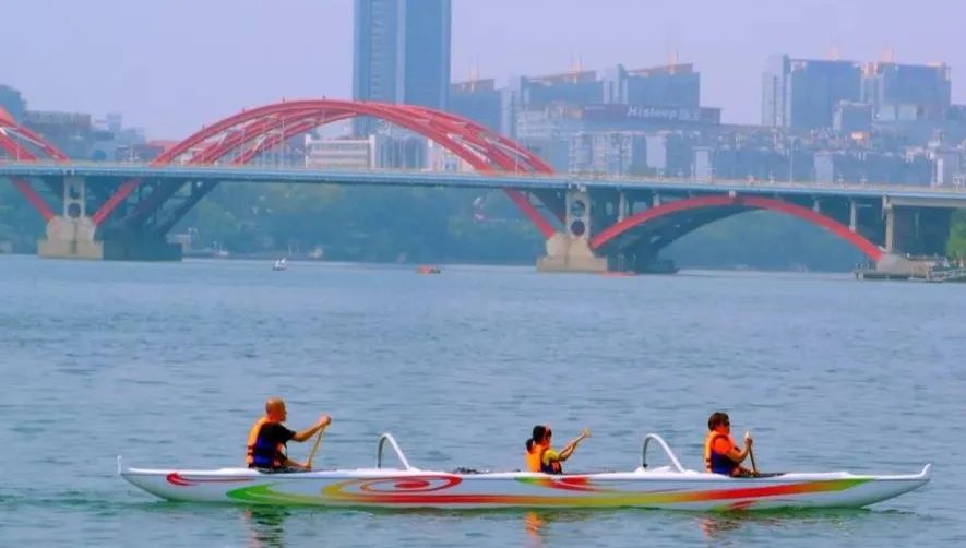「畅游城中」一边运动，一边欣赏美景，小导游“成成”带你感受城中区倡导的健康生活
