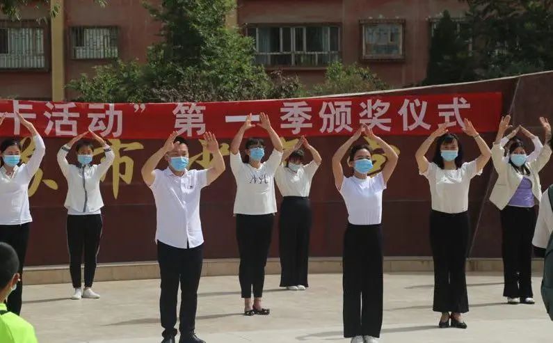 疫情背景下的足球暖流，*疆新**阿克苏市足球线上打卡