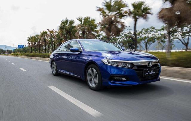 方向盘上的rec是什么意思,方向盘上的RES和SET