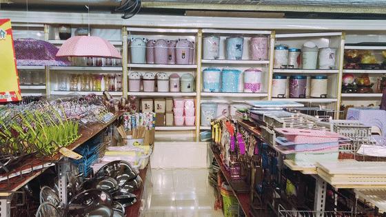 在重庆200元探店,重庆最大的两元店