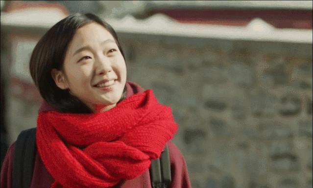 曾因长相被骂到注销账号，这位韩国单眼皮女孩颠覆了我们的审美....