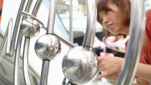 ￥6.1抢50元美食券/童装券，三重免费礼包送送送！仲有顺德最盏鬼集市，大小朋友都啱玩