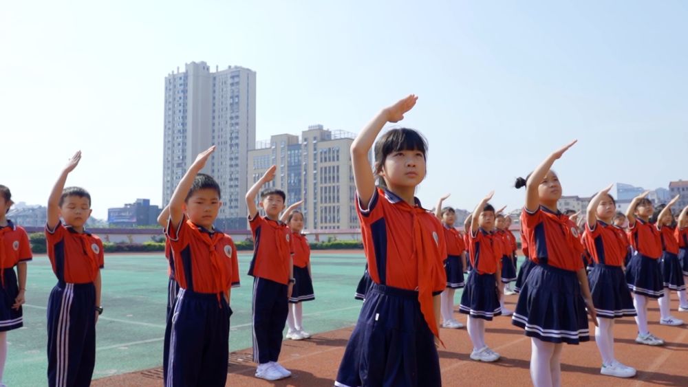 童画春天,春天的画儿童燕子