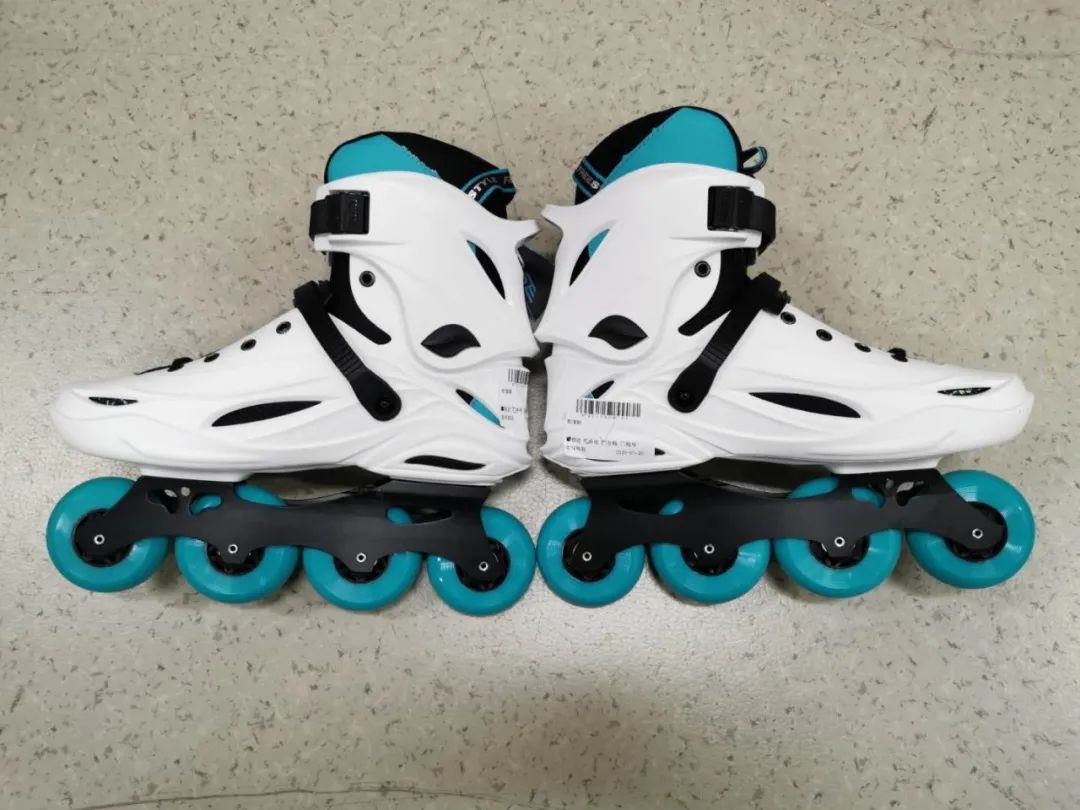 怎样挑选轮滑鞋是最好的,如何挑选一个好的轮滑鞋