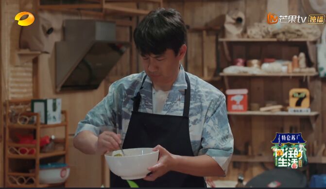 何炅和黄磊现状,何炅黄磊日常生活