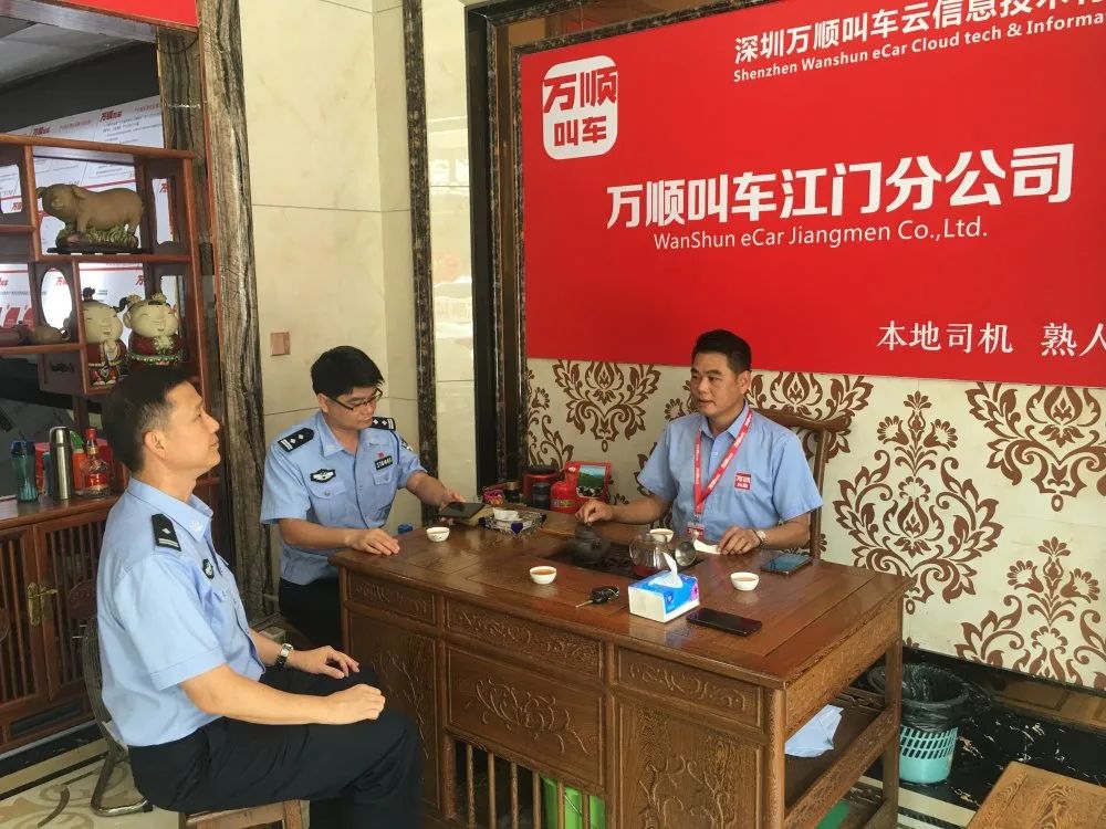 今天你戴头盔了吗安全标语,今天你戴头盔了吗海报