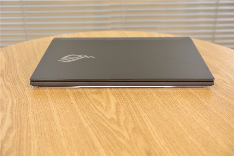 rog枪神4plus对比魔霸新锐,rog笔记本枪神4plus开箱