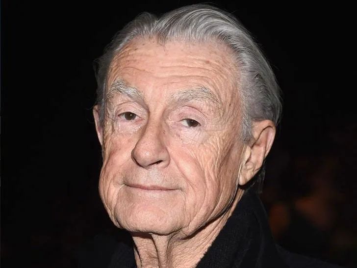 迈克尔基顿才是真正的蝙蝠侠,迈克尔基顿蝙蝠侠