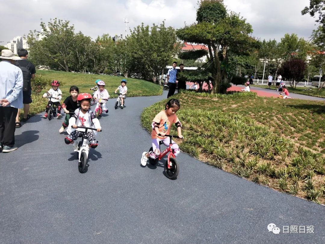 活力奔涌！今天，他们在阳光海岸绿道骑行健步