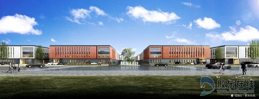 跟着干部视察工作,跟着领导们参观应该站在哪里