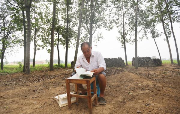 七旬大爷五战高考,71岁老人五战高考