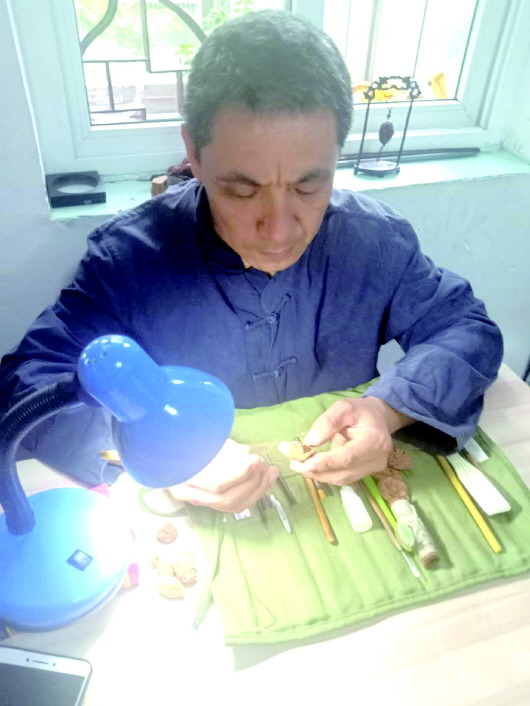 桃核雕刻顶级工艺,桃核雕刻古老的核雕文化