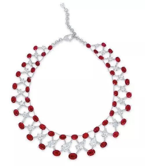 这个热血夏日,红宝石“拍了拍”你「江南收藏•珠宝世界」