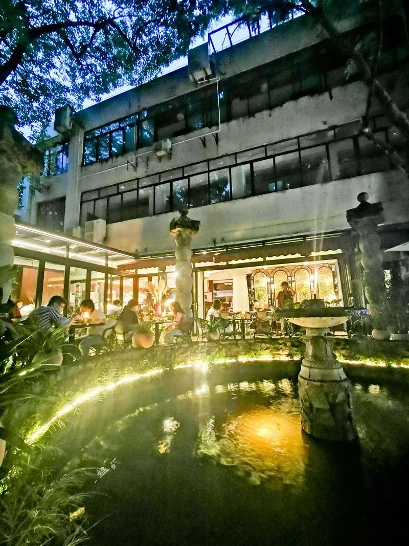 染了彼此乡愁，从此长途跋涉