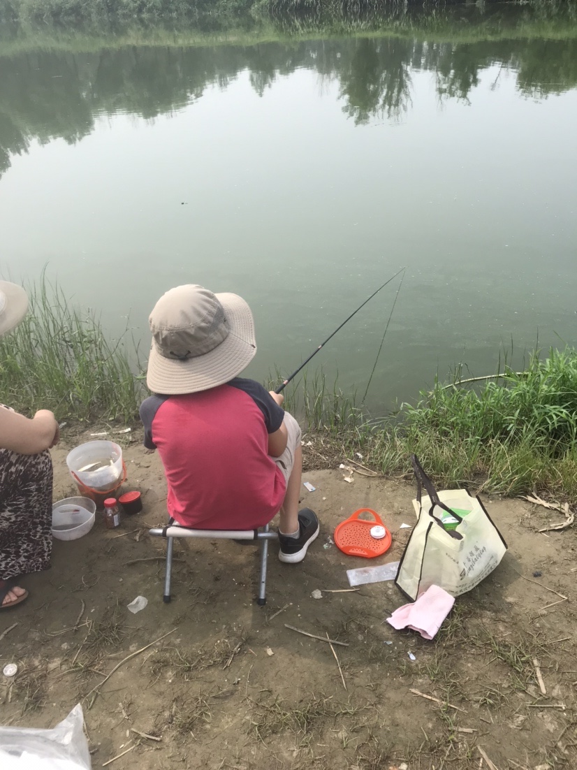 晨钓的收获还是不错的,温榆河钓鱼