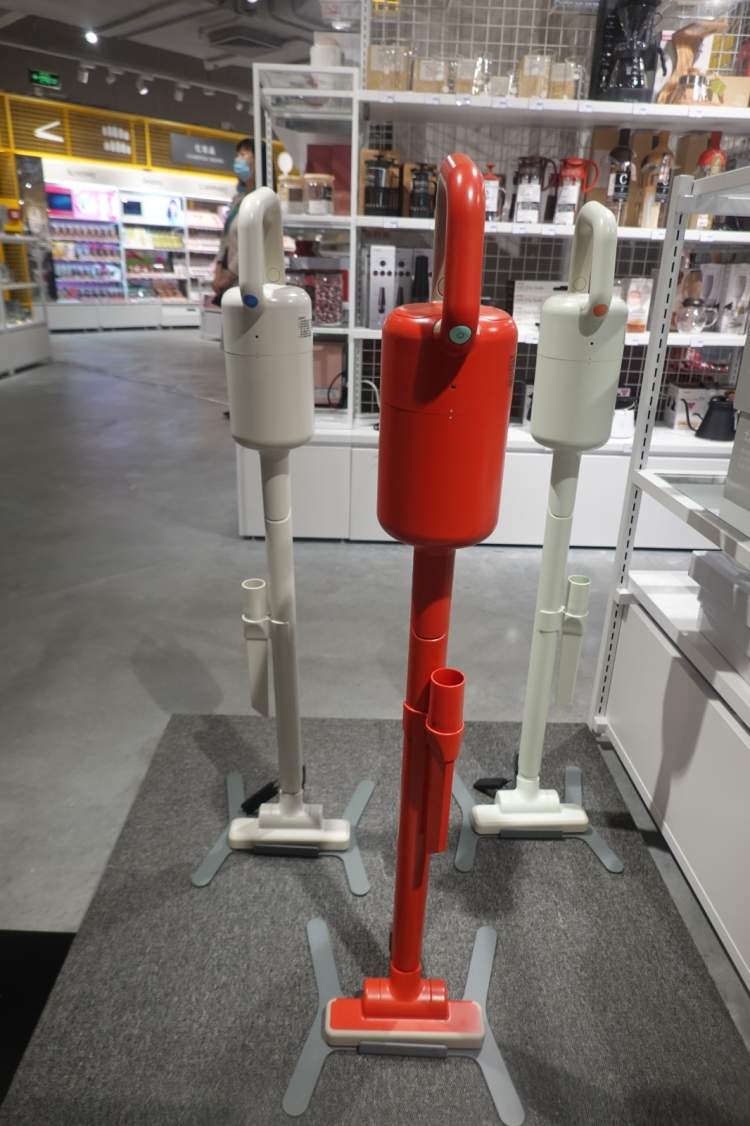 “杂货控的天堂”LoFt今天开业，排队排到弄堂去……神奇