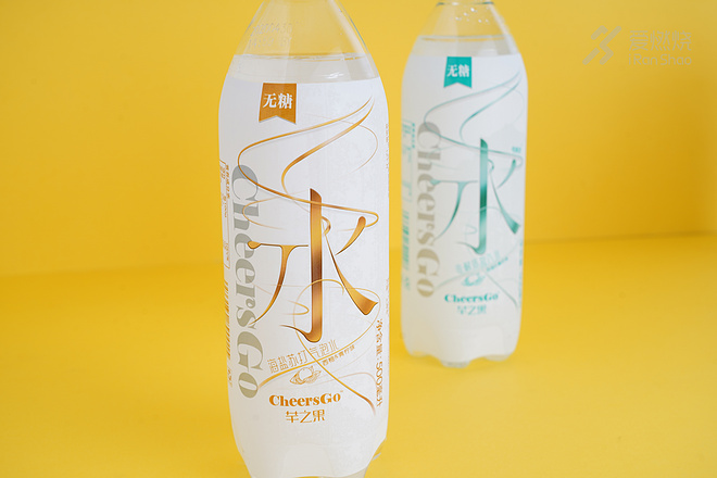 跑十几公里就为喝杯奶茶,跑了十公里就为了喝一杯奶茶