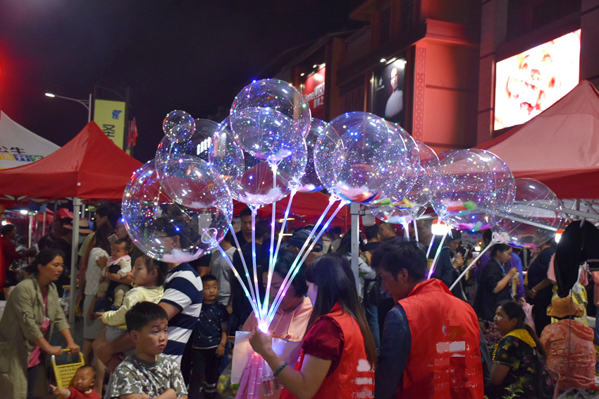 丽江最大的地摊生意,丽江卖烧烤摆摊需要投资多少钱