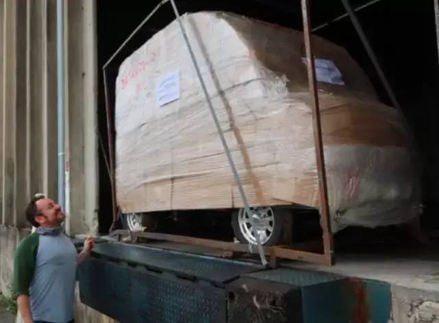 老外买世界上最便宜的车,老外购买世界上最便宜的车