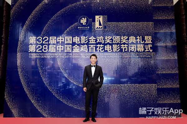 他这是中年发福了吗?