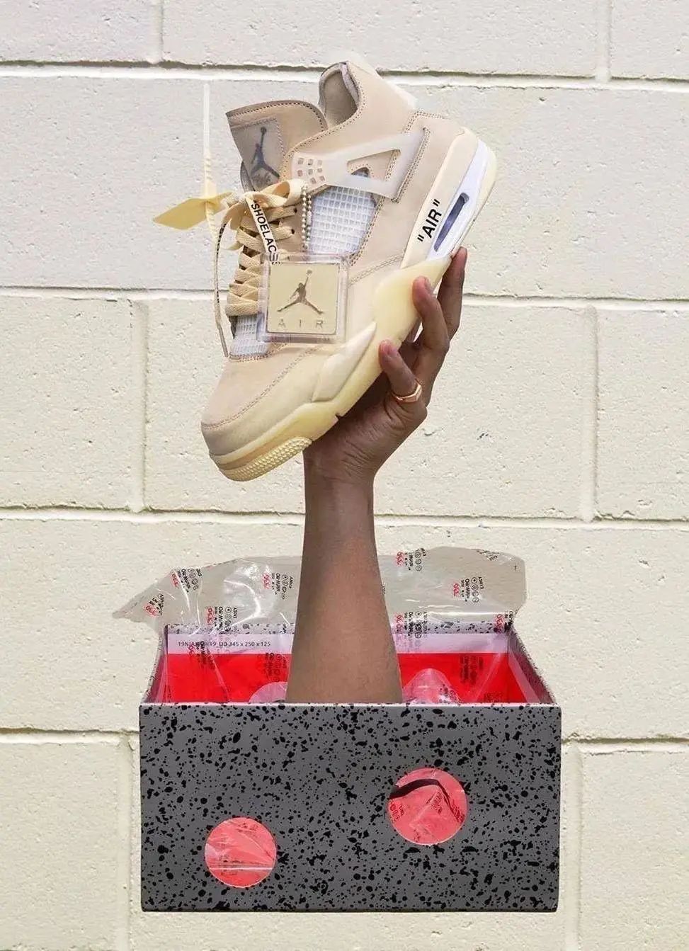 dior鍜宯ike鑱斿悕娆綼j浣庡府榛戣壊,dior鍜宯ike鑱斿悕娆綼j浣庡府浠锋牸