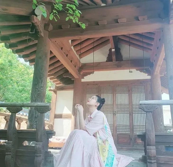 王漫妮同款包包帆布包搭配,王漫妮同款包拼接