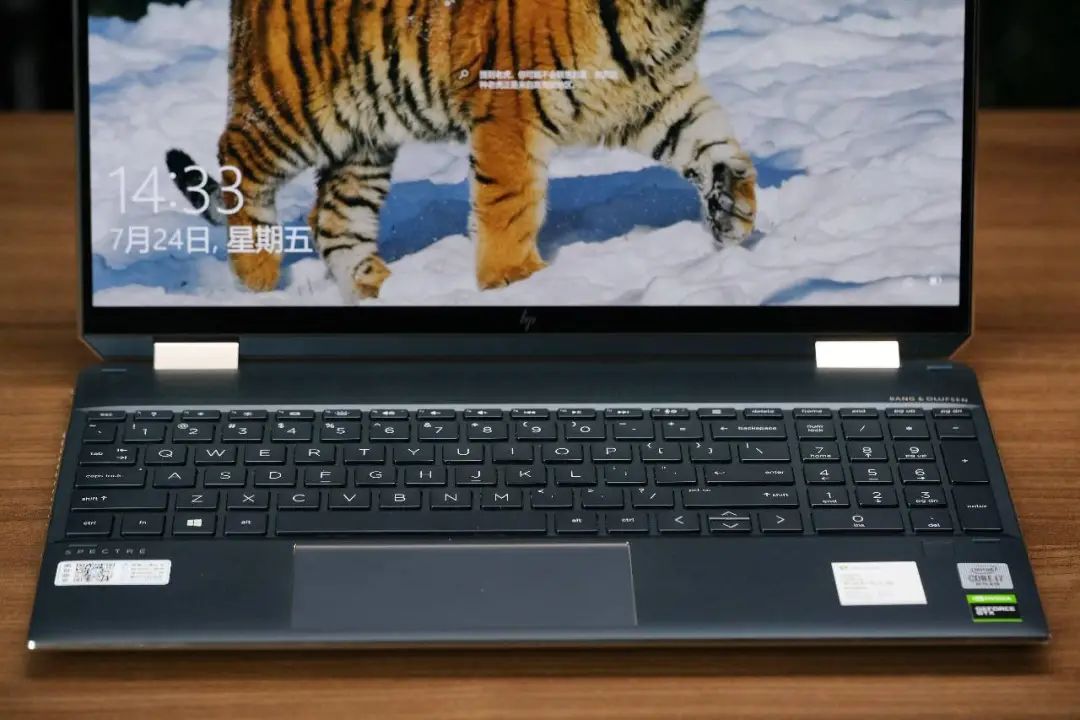 惠普spectrex36014翻转本,惠普spectrex360二合一笔记本