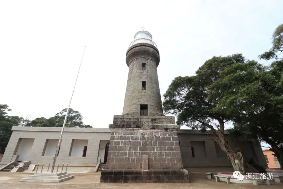 泡温泉爬山休闲的好去处,泡温泉沙雕
