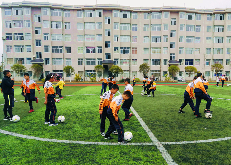 学校里的特色课,学校里的特色课叫什么